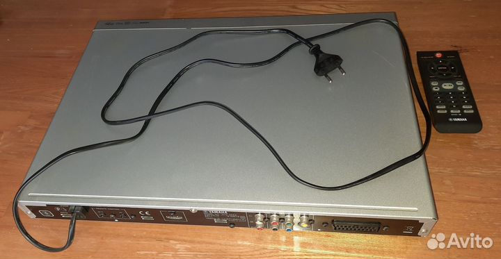 DVD плеер yamaha DVD-s663. Торг