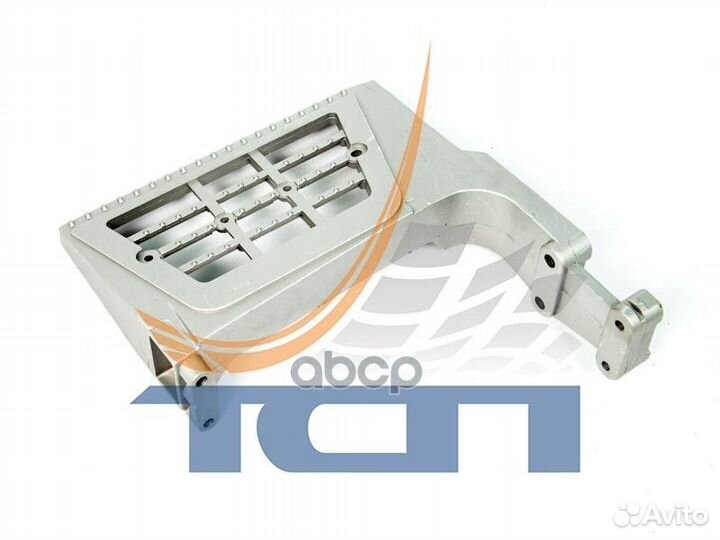 Кронштейн подножки левый T130021 тсп