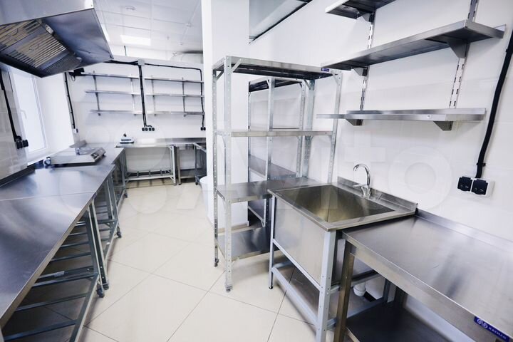 Оборудованный общепит, 50 м²