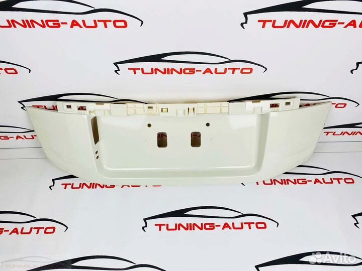 Накладка под номер Toyota LC Prado 150 Z2045