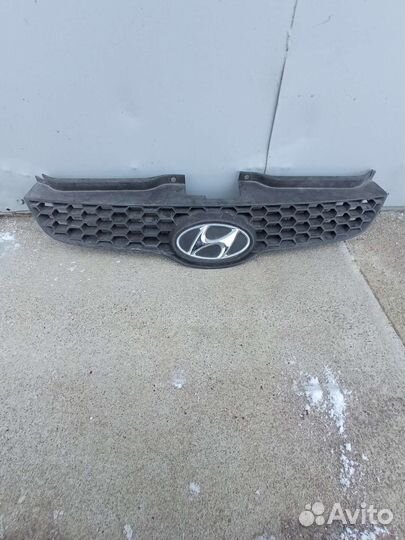 Hyundai Matrix решотка радиатора