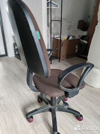 Компьютерное Кресло Бюрократ престиж, коричневый