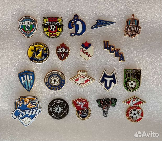 Футбол значок рпл фнл арсенал зенит цска