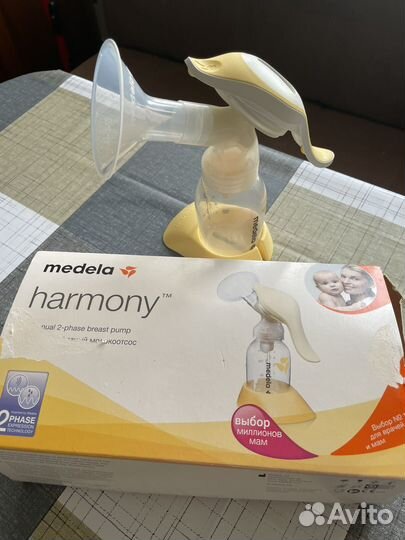 Молокоотсос medela ручной