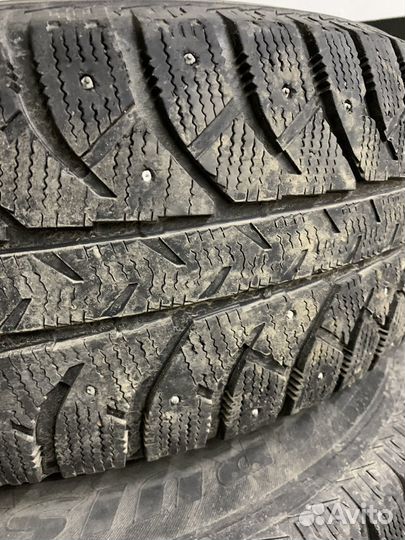 Bridgestone Ice Cruiser 7000 275/70 R16