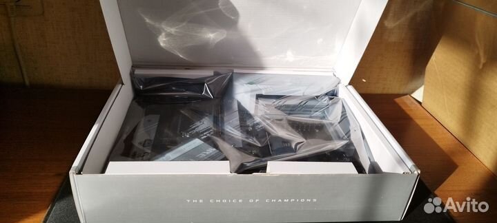 Материнская плата asus ROG strix B550-A gaming