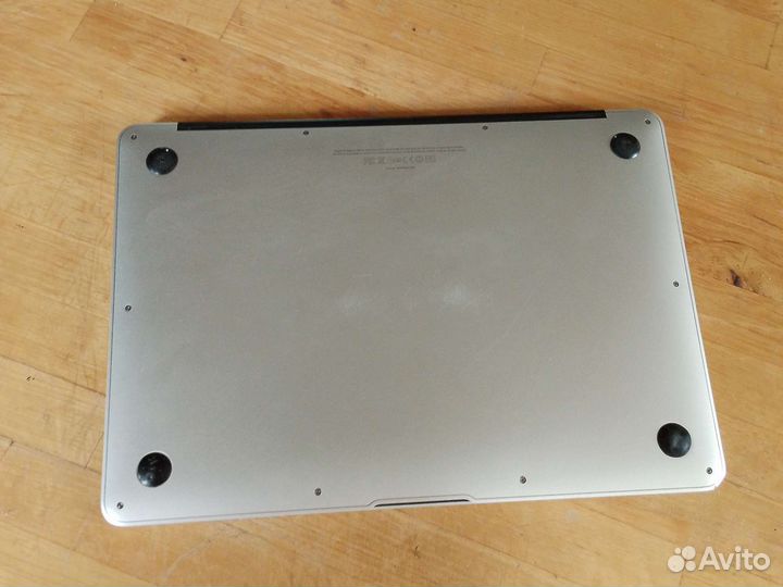Apple MacBook air 13 2011 год