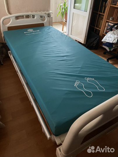 Кровать для лежачих больных бу
