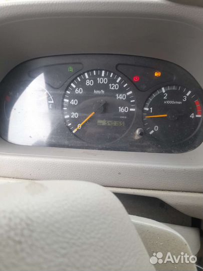 Hino 300 (Dutro), 2011