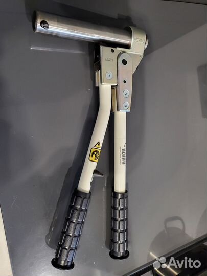 Инструмент Rehau Rautool M1