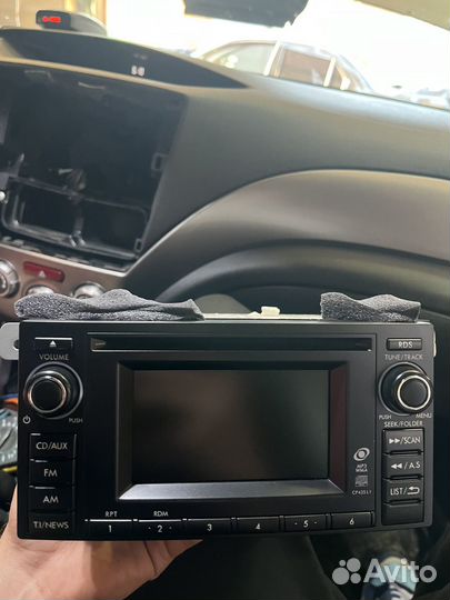 Магнитола clarion