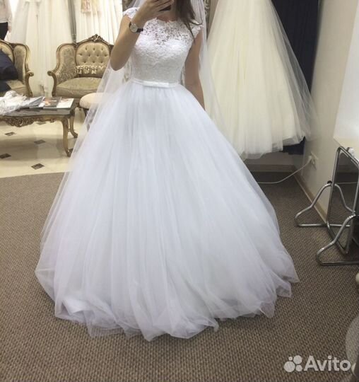 Платье свадебное