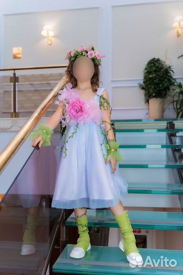 Нарядное платье