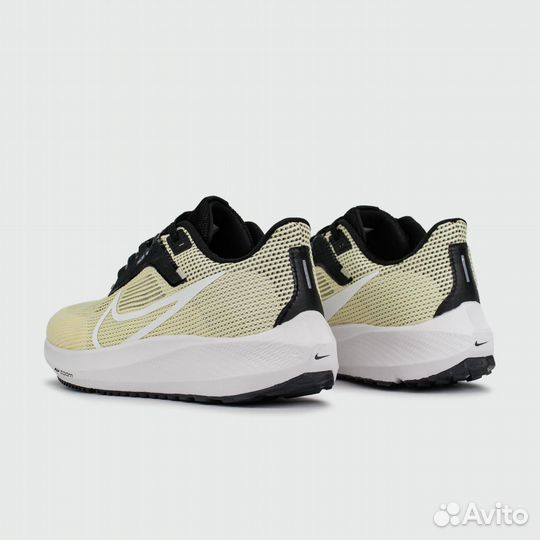 Кроссовки Nike Air Zoom Pegasus 40 Cream White