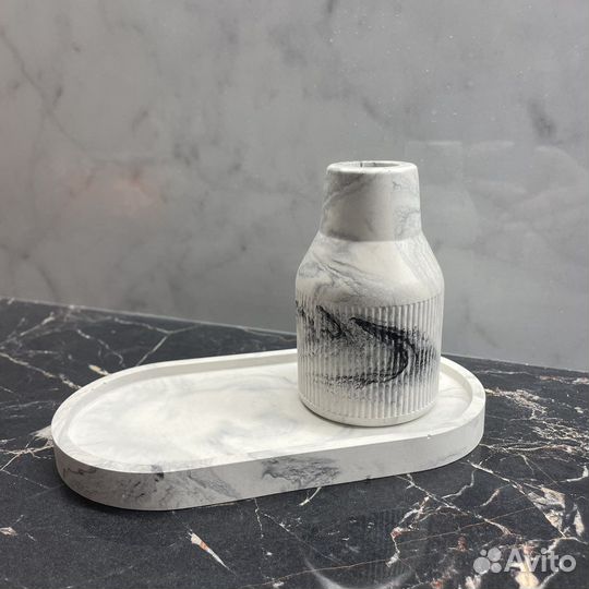 Ваза для сухоцветов