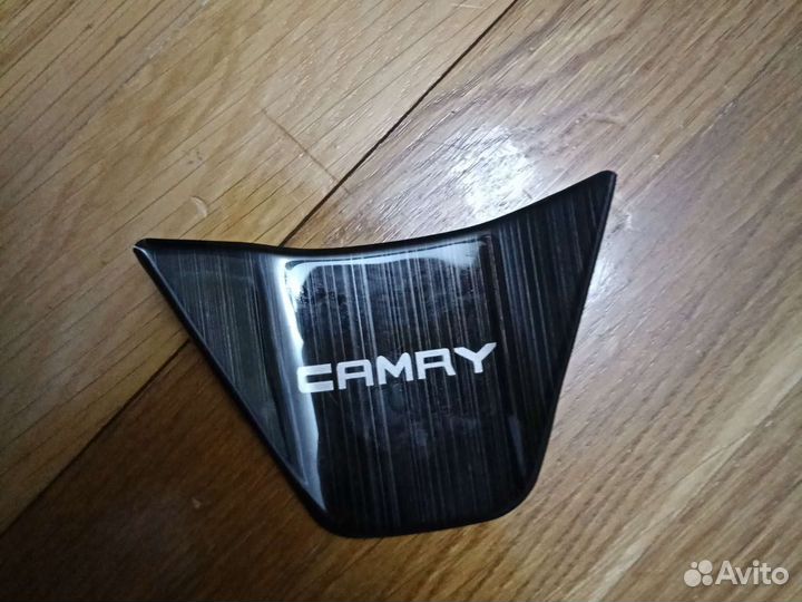 Запчасти от салона Camry 3.5