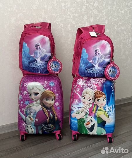 Детский чемодан новый