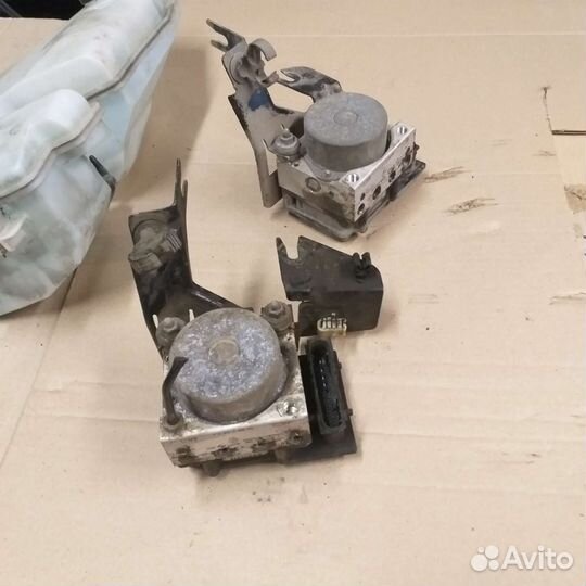 Блок абс рено логан сандеро