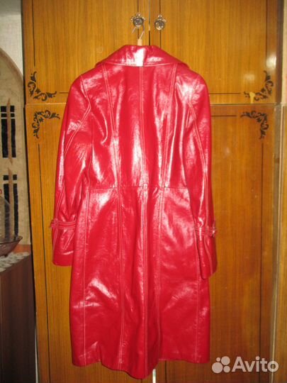 Кожаный плащ