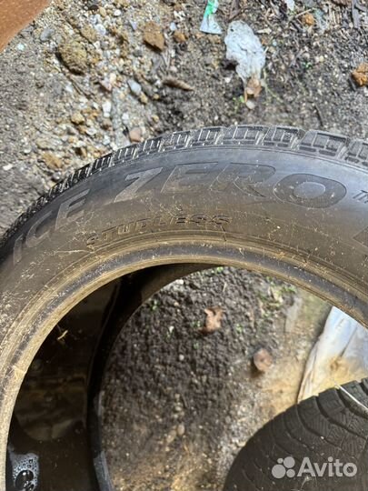 Pirelli Ice Zero 235/55 R18