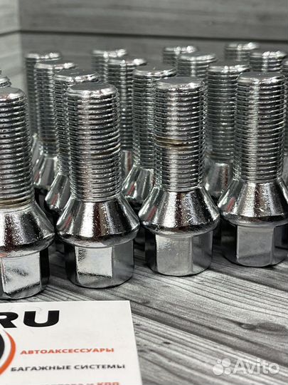 Болт колесный BMW хром