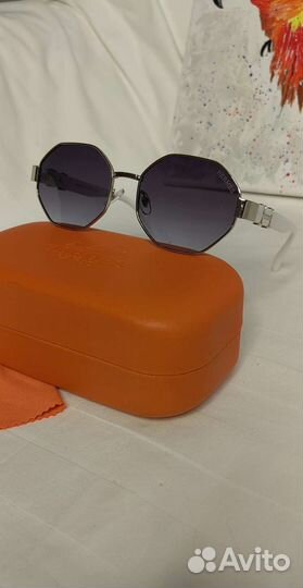 Солнцезащитные очки Hermes
