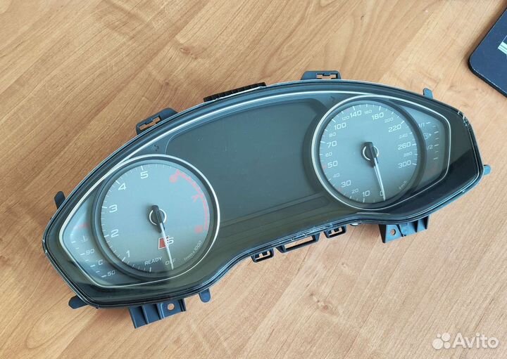 Щиток приборов Audi S4/S5/SQ5