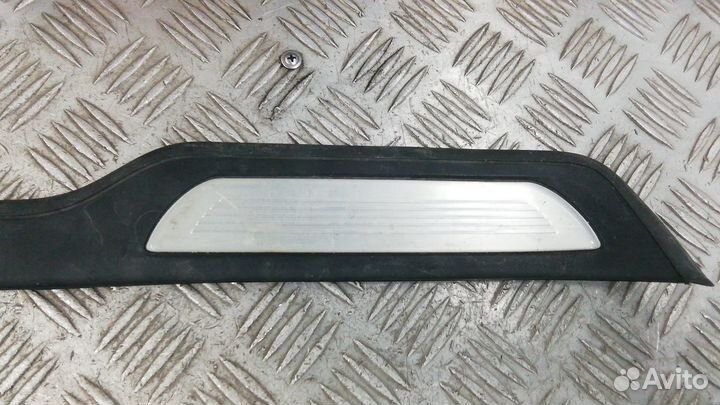 Накладка порога внутренняя левая BMW 5 E60/E61 рес