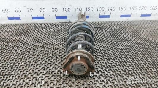 Стойка передняя правая toyota corolla E12 (BDN08N5