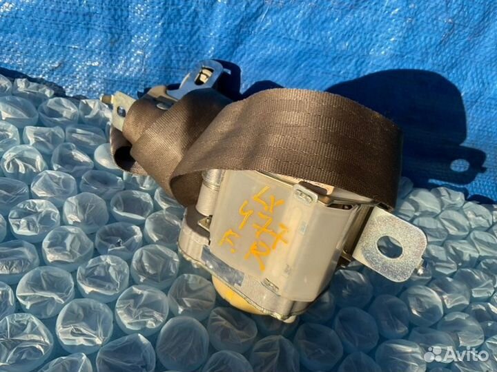 Ремень безопасности передний правый Honda Pilot