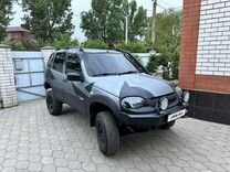 Chevrolet Niva 1.7 MT, 2018, 98 715 км, с пробегом, цена 850 000 руб.