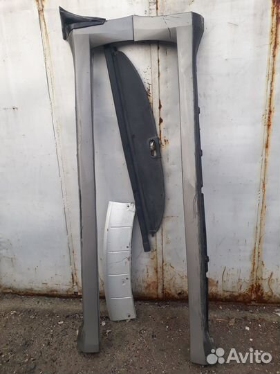 Штopкa Бaгaжника Мitsubishi Airtrеk, Outlаndеr 1