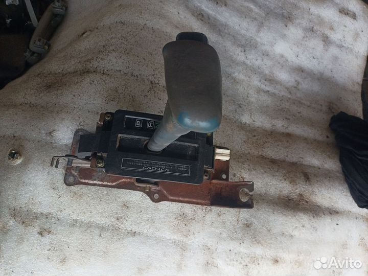 Селектор АКПП Mitsubishi Pajero 2 6G72 1995