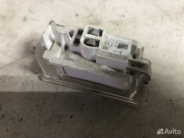 Плафон багажника Renault Logan 2