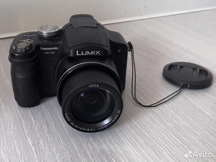 Фотоаппарат Panasonic Lumix FZ8 (DMC-FZ8)