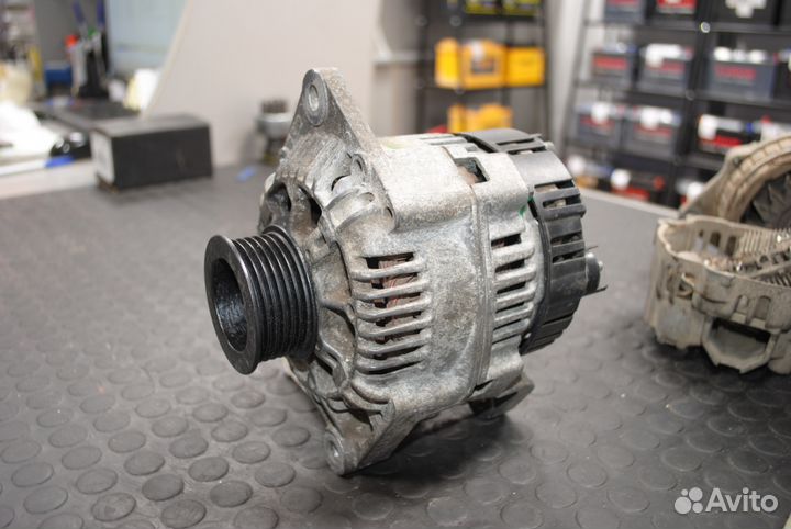 Генератор Renault Megane 1, Laguna 1 б/у