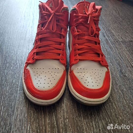 Кроссовки Nike Air Jordan 1 Mid SE Barcelona Sweat