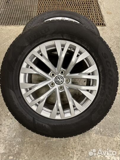 Оригинальные колеса Volkswagen Touareg III