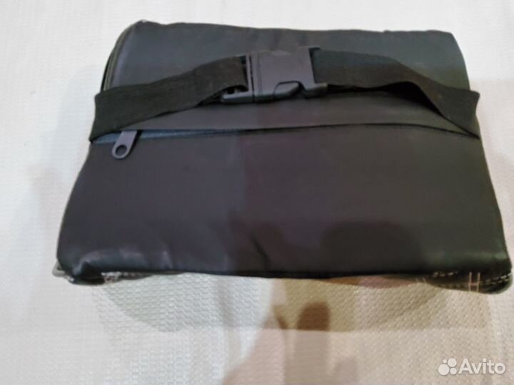 Подушка на подголовник автомобиля