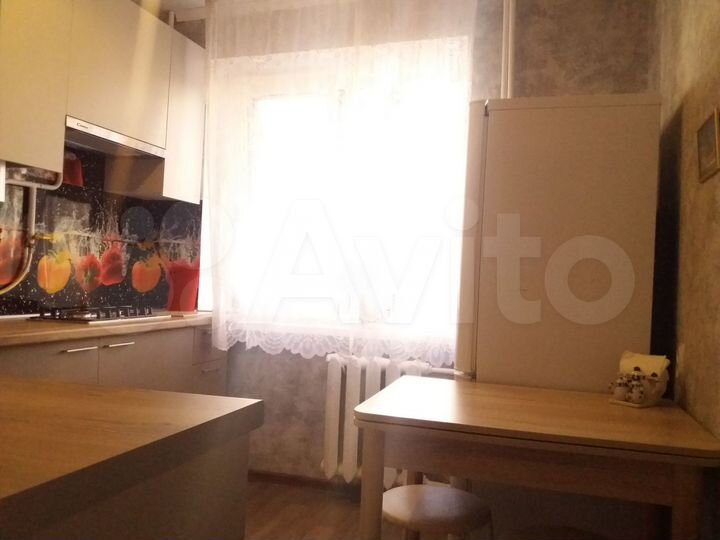 1-к. квартира, 30 м², 1/5 эт.