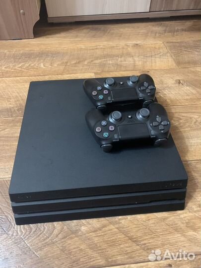 Sony PS4 Pro 1tb