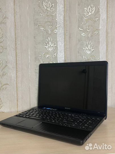 Ноутбук sony vaio pcg 71812v