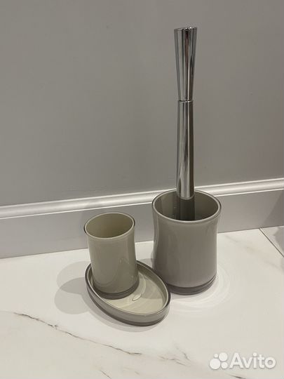 Аксессуары для ванной комнаты