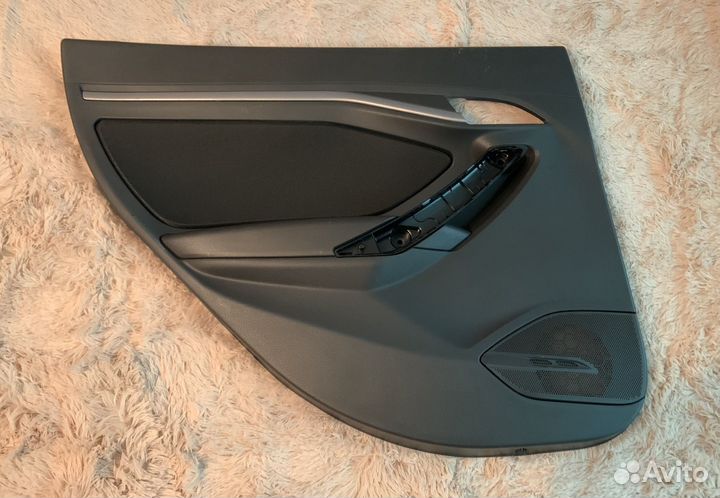 Дверные карты на Весту