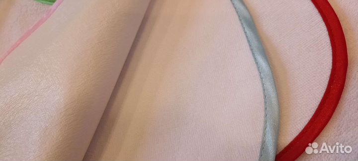 Нагрудники махровые непромокаемые