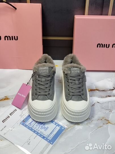 Ботинки miu miu с мехом женские