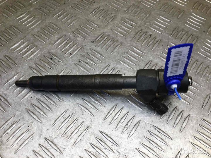 Форсунка Mercedes Vito (Viano) a6110700887 611980