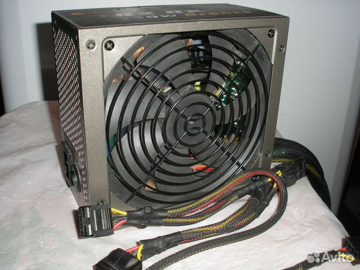 Блок питания Thermaltake 750 TR2 RX Bronze