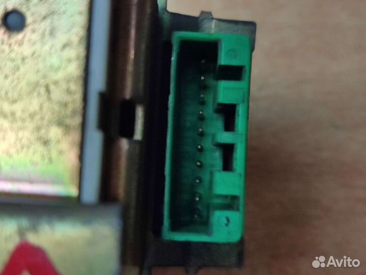 Реле управления клапанами печки, Volvo 960