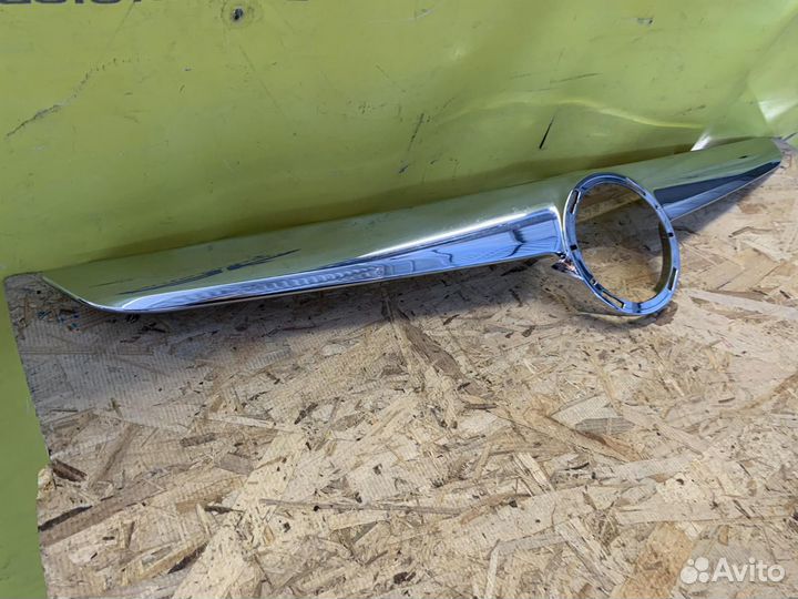 Решетка радиатора Volkswagen Golf V новый. Передняя радиаторная верхняя переднего бампера